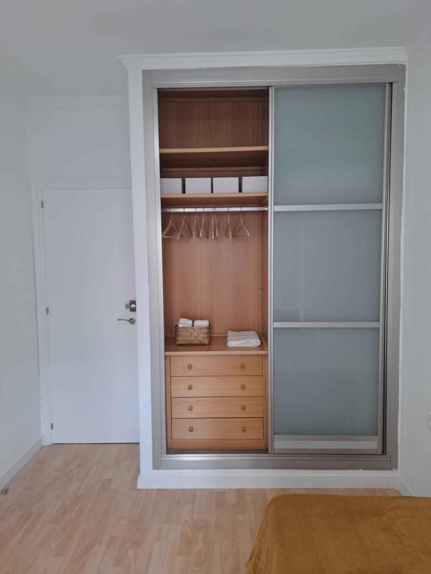 Apartamento Compartido Hab Privadas Playa De La Caleta Cádiz Exterior photo