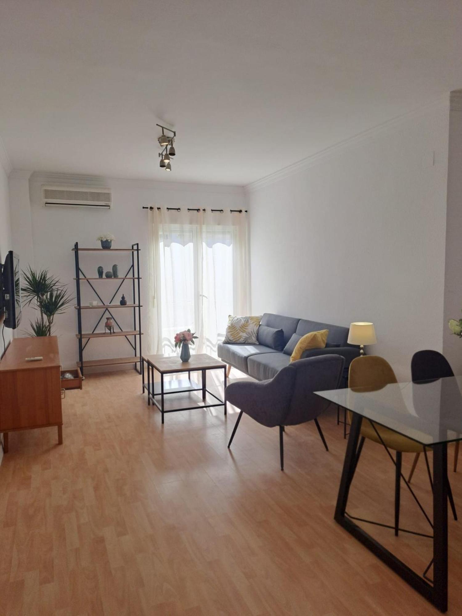 Apartamento Compartido Hab Privadas Playa De La Caleta Cádiz Exterior photo