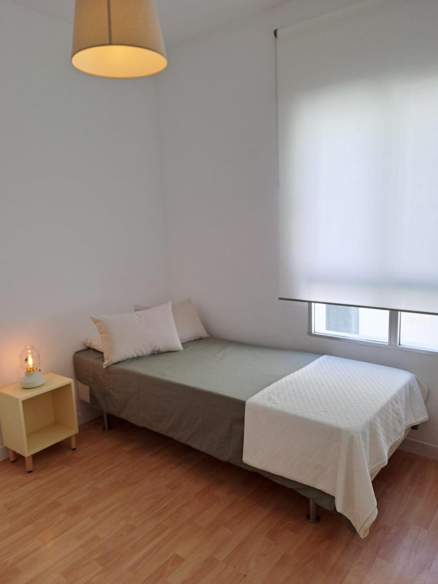 Apartamento Compartido Hab Privadas Playa De La Caleta Cádiz Exterior photo