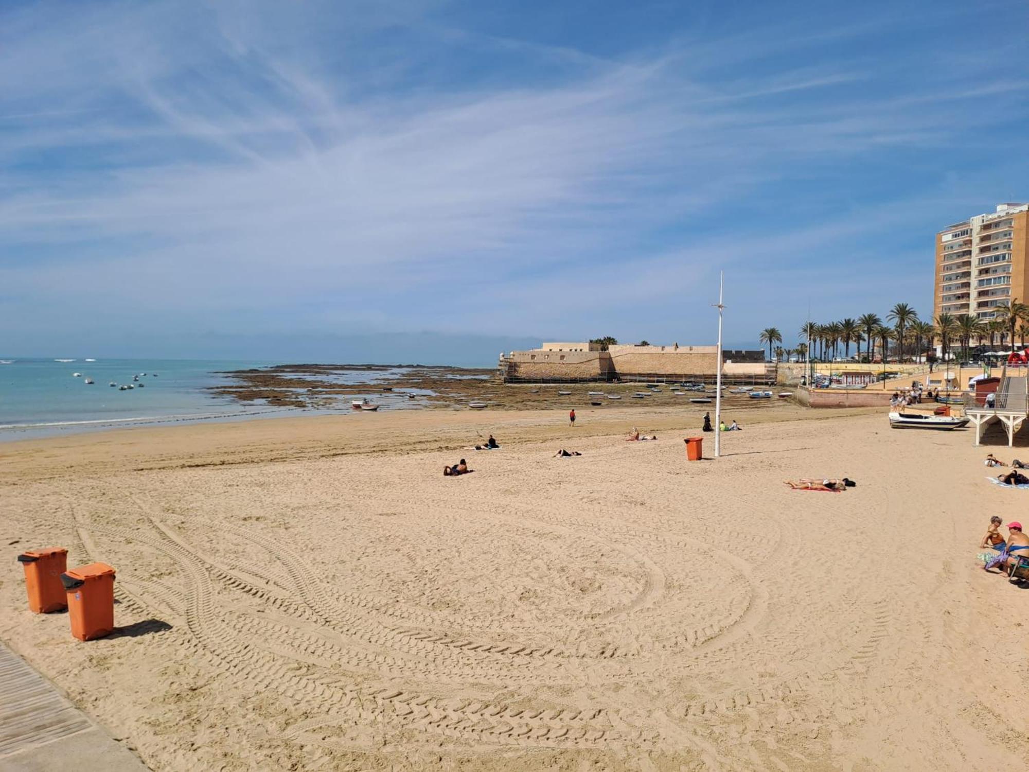 Apartamento Compartido Hab Privadas Playa De La Caleta Cádiz Exterior photo